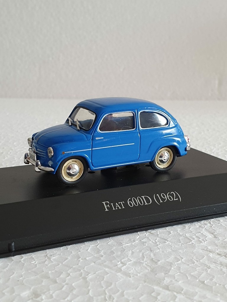 1:43 IXO Altaya Fiat 600D 1962 Blue Diecast Models Limited Edition Collection 
