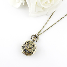 Vintage Jewelry New Design Beautiful Antique Gold Color Alloy Hollow Out Rose Flower Quartz Number Pocket Watches