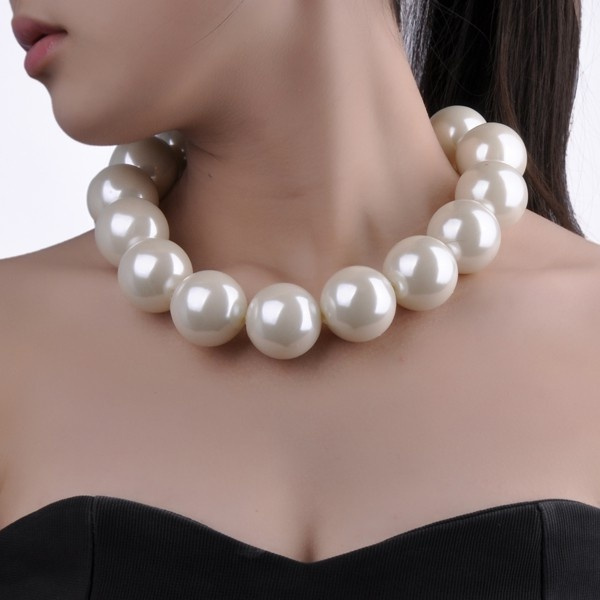 Fashion White Resin Pearl Beads Chain Choker Statement Pendant Bib Long Necklace 