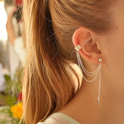 chain earring with 3 leaves