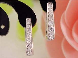 CLASSICAL  Style Wholesale 1pair 925 Sterling silver White Gemstone Earrings