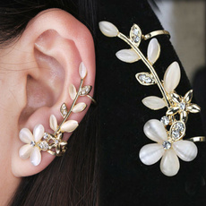 Endearing 1 pc Chic Retro Flower Shape Rhinestone Crystal Left Ear Cuff Stud Earring Wrap Clip Clamp  Fine Jewelry