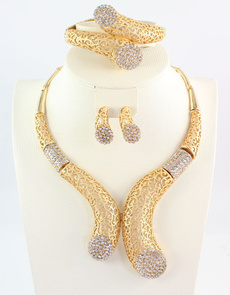 jewelrysetsdubai, Crystal Jewelry, 18kgoldplatedring, 18k gold plated