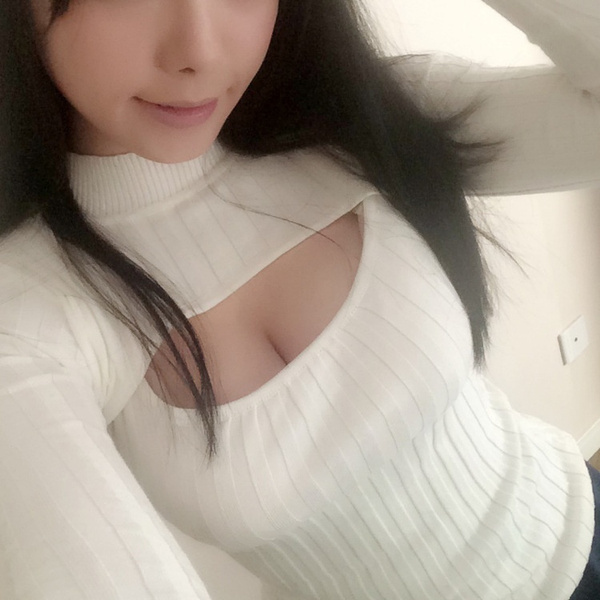 keyhole turtleneck sweater