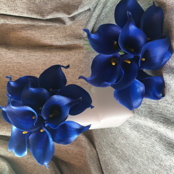 Details about   Pack of 10 Stems Blue theme Real Touch Calla Lily Picasso Royal Horizon Cobalt 