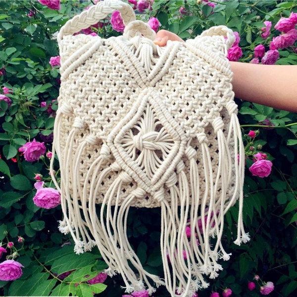 beach bolsa with tassels