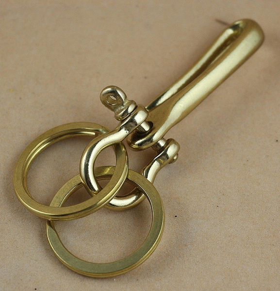1 Piece Anchor Shackle Fish Hook Keychain in Brass Mens Keychain