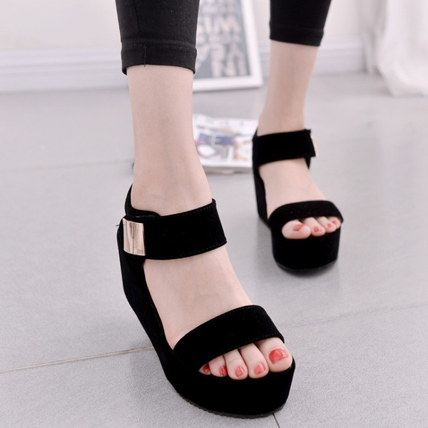 Fashion Summer Women Sandals Lightweight Flat Strap Casual Pleated Beach Slippers  Shoes for Women Sandals Wedge Sandals for Women Size 7 Barefoot Sandals for  Women Stars Fashion Sandals for Women Wide -