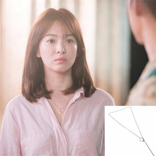 kang mo yeon necklace