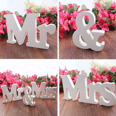 1set "Mr&Mrs" Letters Wedding Decoration Crafts Wooden Letters Marking Photo Frame