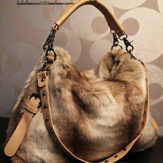 New Hotsale Fur Rivets Retro Shoulder Bags Women Handbags (Color: Brown)