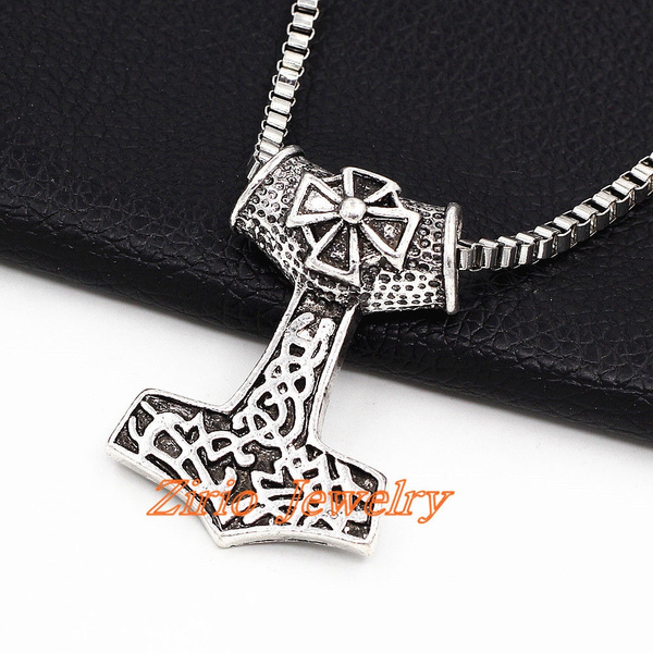 Iron on sale mjolnir pendant