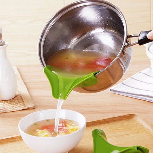 Kitchen Accessories Anti-spill Silicone Slip on Pour Soup Spout Funnel for  Pots Kitchen Gadgets.