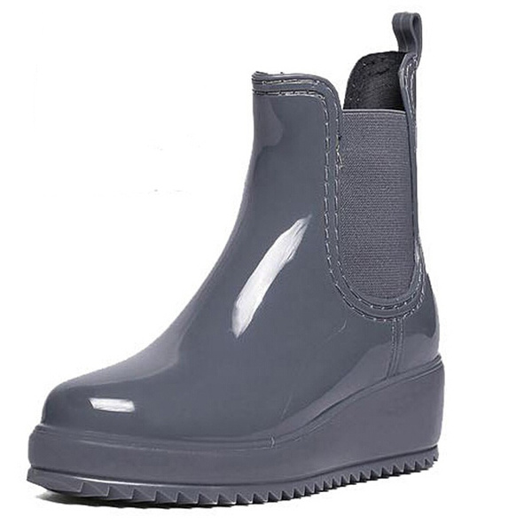 Wedge heel rain outlet boots