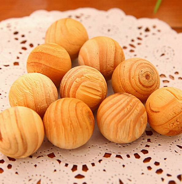 Natural Cedar Wood Moth Repellent Balls, Rings & Hearts - For Wardrobe, Cupboard & Drawers