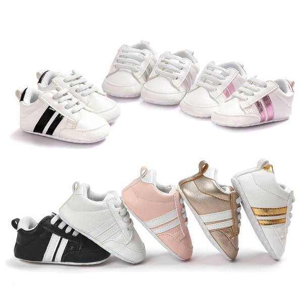 white soft bottom baby shoes