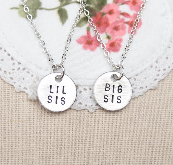 Sisters Necklace with Card, Tiny Sister Heart Necklace, Lil Sis, Big S –  Simple Reminders