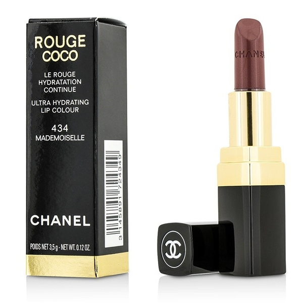 My Obsession With Chanel Mademoiselle Lipstick 
