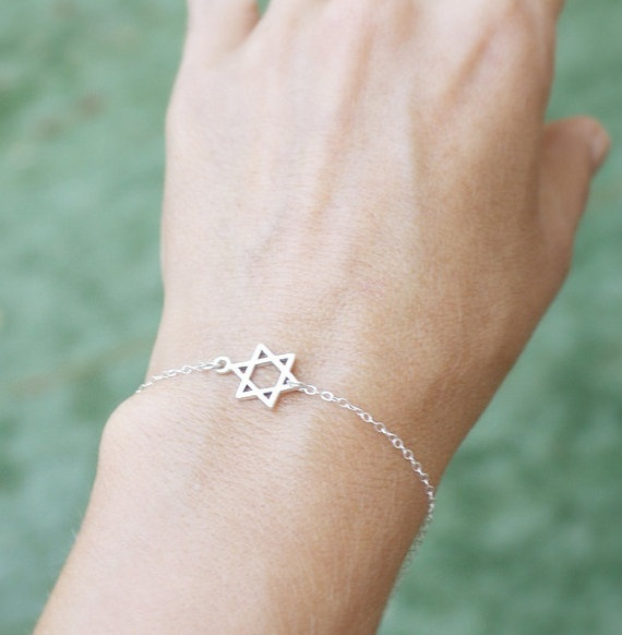 david bracelet - tiny jewish star 