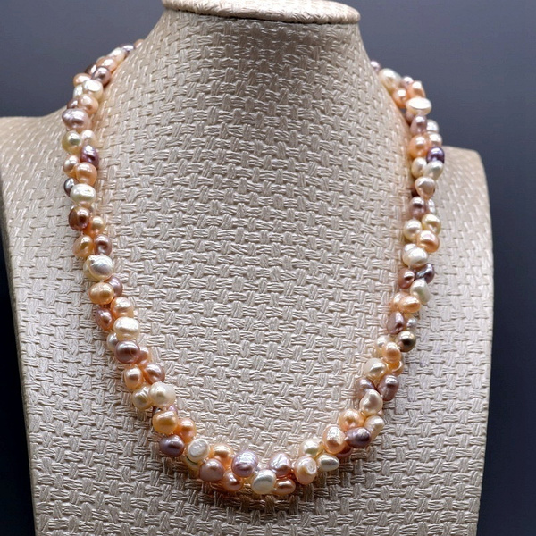 twisted pearl necklace