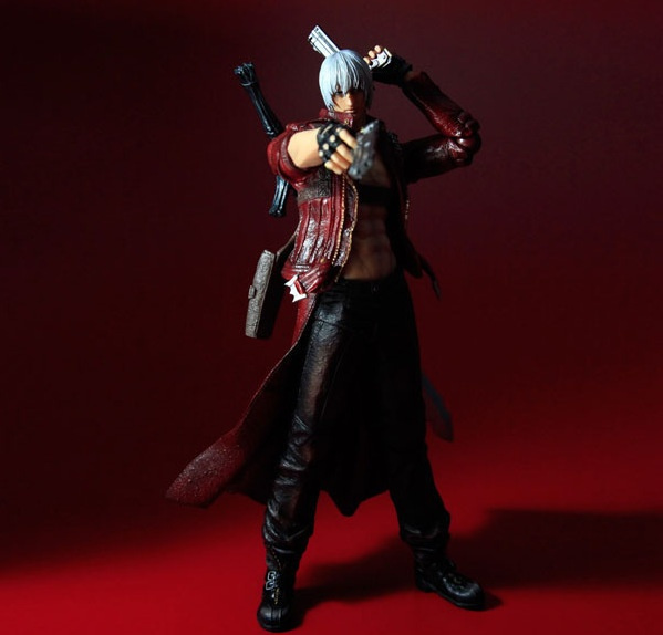 Devil May Cry 4 Dante Play Arts Kai Action Figure