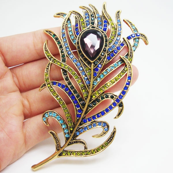 Vintage on sale peacock brooch