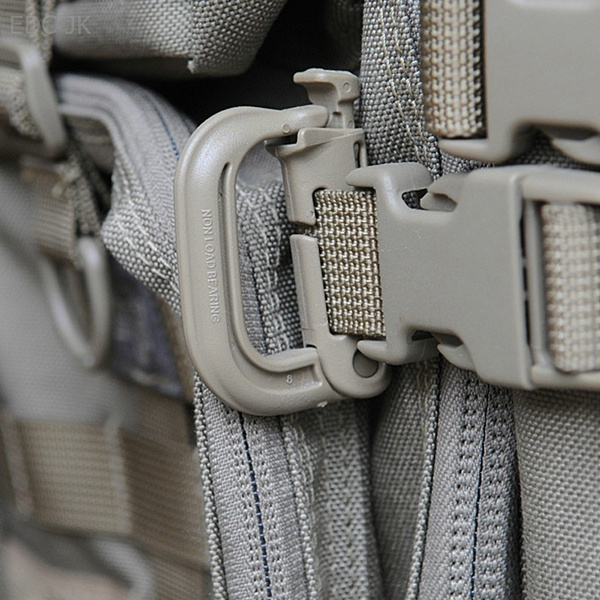 4pcs Shackle Carabiner D-ring Clip Molle Webbing Backpack Buckle Grimlock GP3