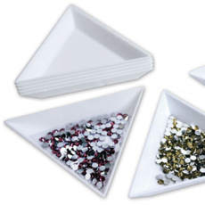 20 Pcs Plastic Triangle Rhinestones Beads Crystal Nail Art Sorting Trays White