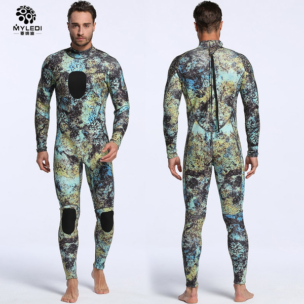 Using a Surf Wetsuit for Spearfishing –