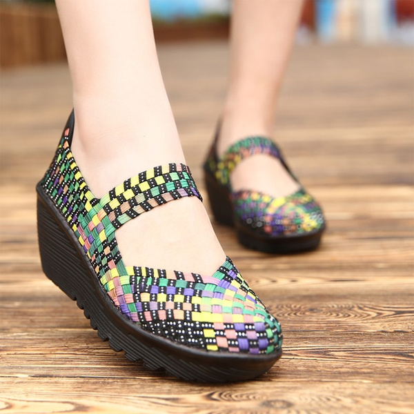 Shake Platform Sandal - Women - Shoes