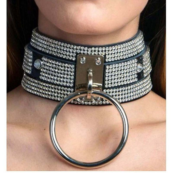 Large o clearance ring choker