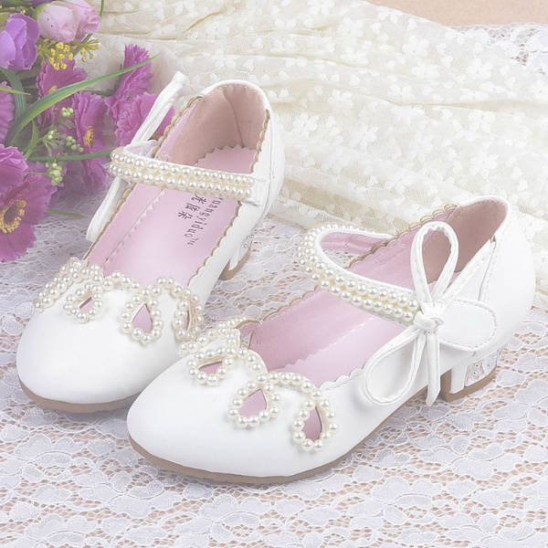 Girls best sale bridal shoes