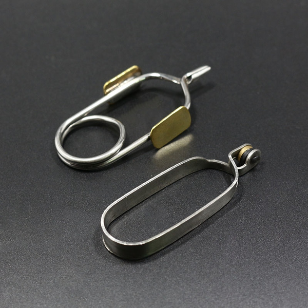 Lovelysp Plastic Fly Hook Hackle Pliers Fishing Lures Or Hooks Display (4PCS Black