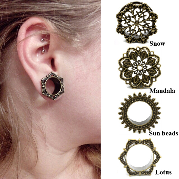 Amazon.com: Earblity 8mm (0g) Snake Saddle Plugs Ear Gauges Tunnels Black  Hypoallergenic 316 Stainless Steel Earrings Plugs Piercing For Ears  Expander Body Jewelry 2PCS : Clothing, Shoes & Jewelry