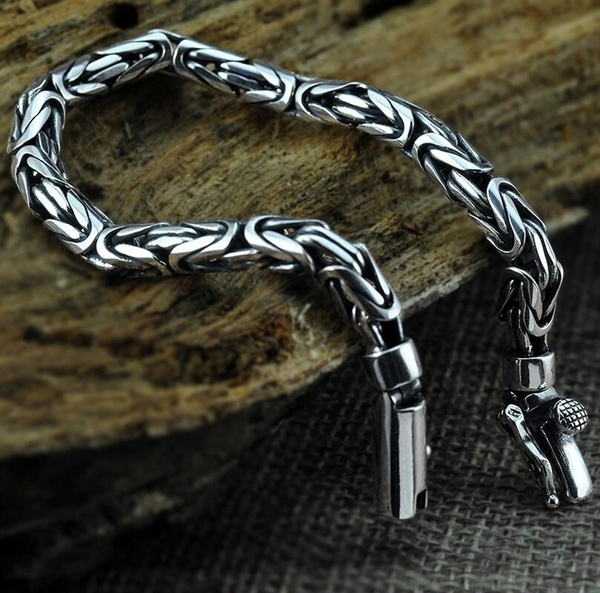 Lock deals bracelet silver