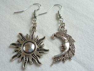 Sun and moon earrings,sun and moon jewellery,wiccan jewelry,sun earrings,moon earrings,handmade,gift,sun jewelry,moon jewelry,pagan jewelry,