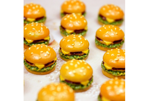 4Pcs Mini Hamburgers Miniature Food Models Dollhouse Accessories RDR