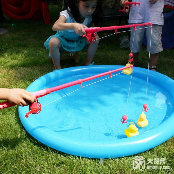 Hook a Duck Game - Inflatable Pond, Fishing Rod & Ducks Ideal for Summer Fun