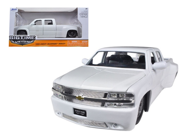 1999 Chevrolet Silverado Dooley White 1/24 Diecast Model Car by