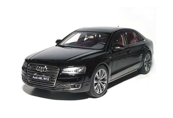 注目の福袋！ KYOSHO 箱あり ミニカー1/18 Audi No.299 W12 L A8