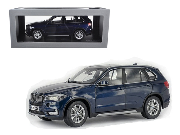  X5 ミニカー 1/18 メタリックブルー　パラゴン BMW X5 5.0i xDrive (F15) Imperial Blue 1/18 Diecast Model Car by