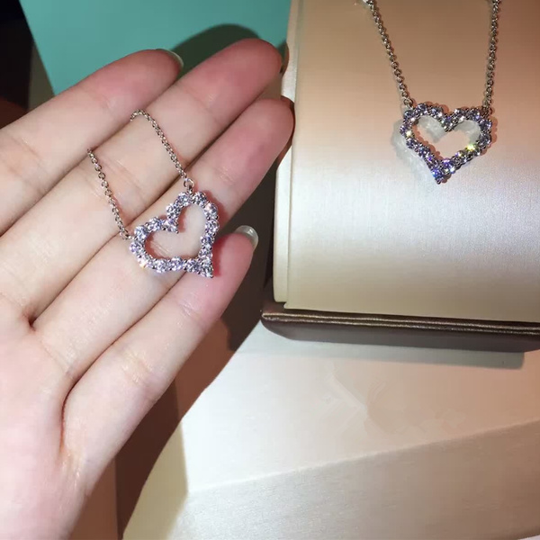 Luxury Diamond Necklaces, Luxury Pendants