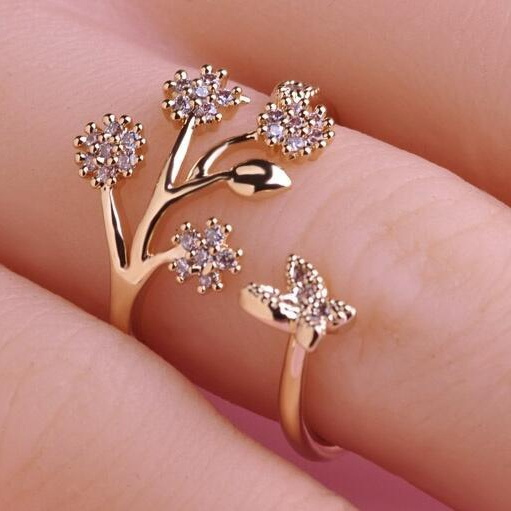 Buy Attractive Black Stone and White Stone Gold Design Finger Ring for  Female