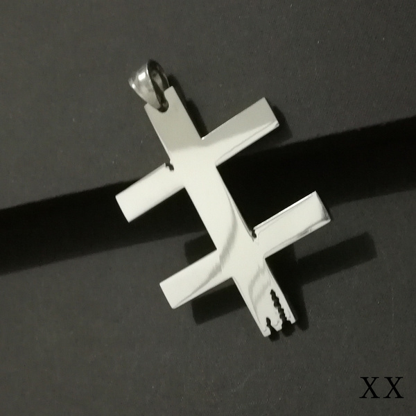 marilyn manson double cross necklace