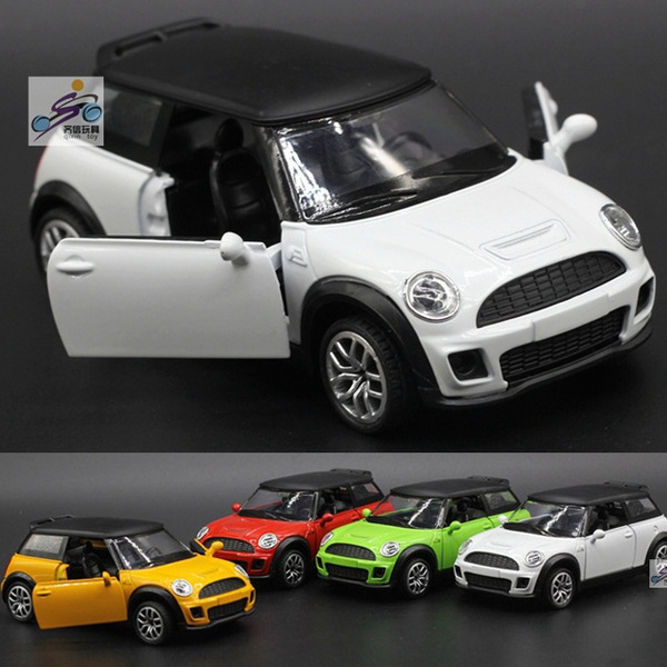 1:32 Mini Countryman Diecast Alloy Metal Car Model for MINI