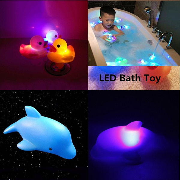 Dolphin Shape Baby Bath Flashing LED Flashing Lamp Light Up Toys F9X4 