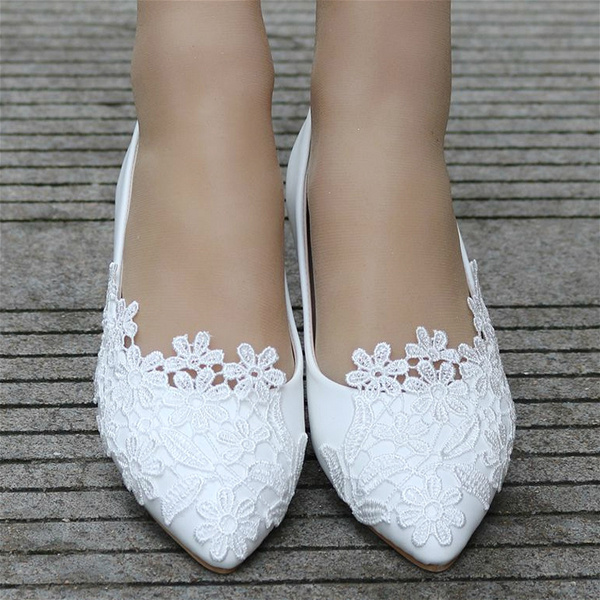 elegant women's flat shoes