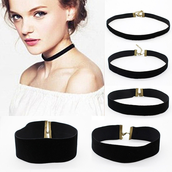 Plain black deals choker necklace