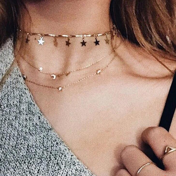 dainty star choker