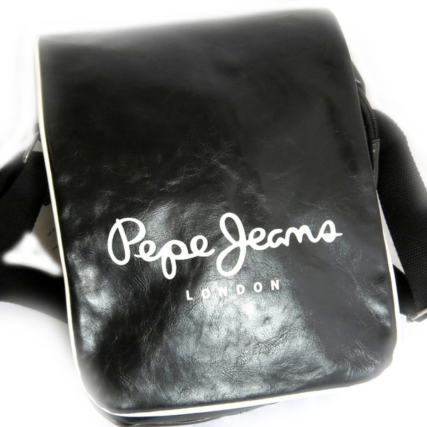 Pepe Jeans Bea black wallet with removable coin purse -14,5x9x2cm - ESD  Store fashion, footwear and accessories - best brands shoes and designer  shoes